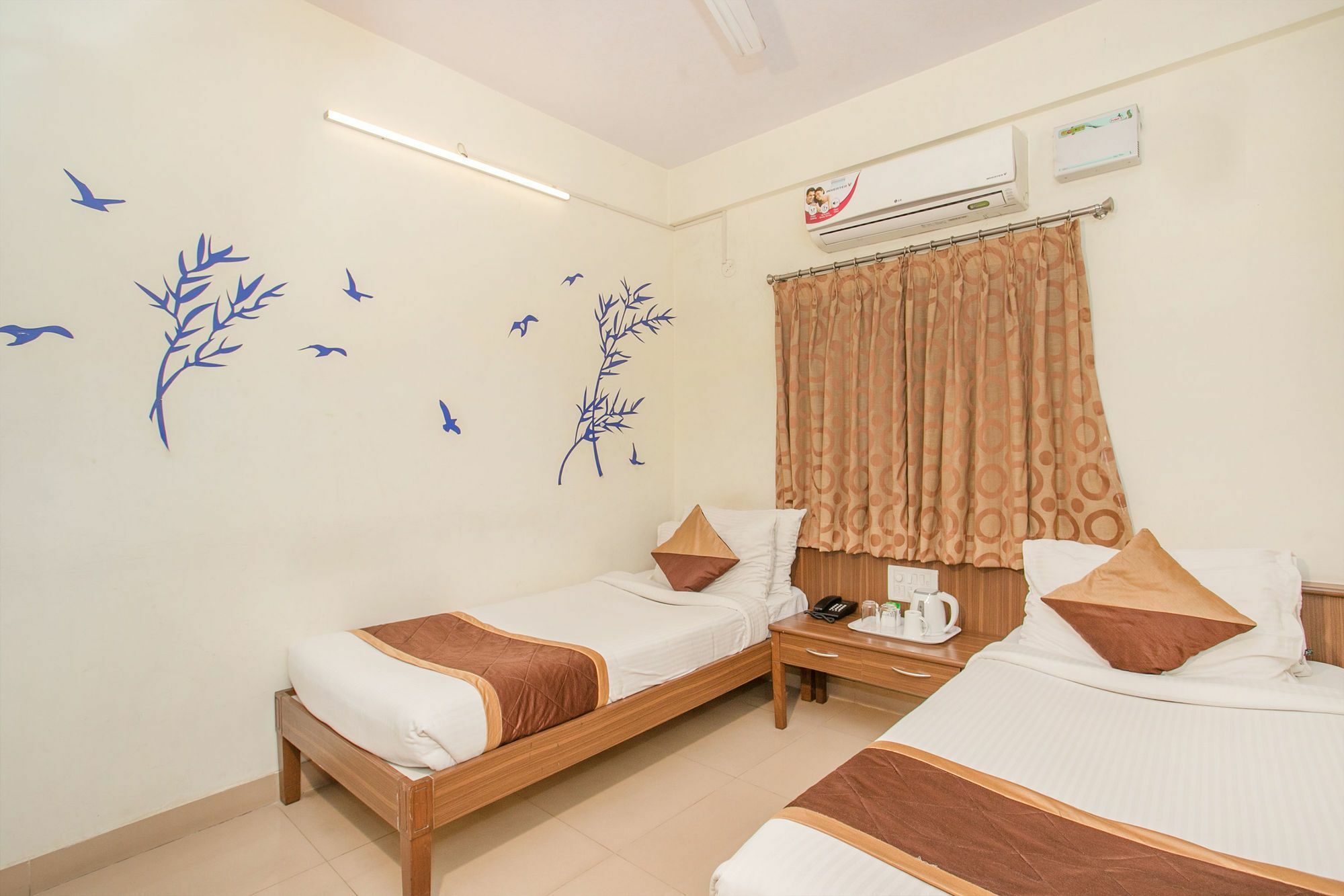 Oyo 7669 The Trinitywood Hotel Μπανγκαλόρ Εξωτερικό φωτογραφία