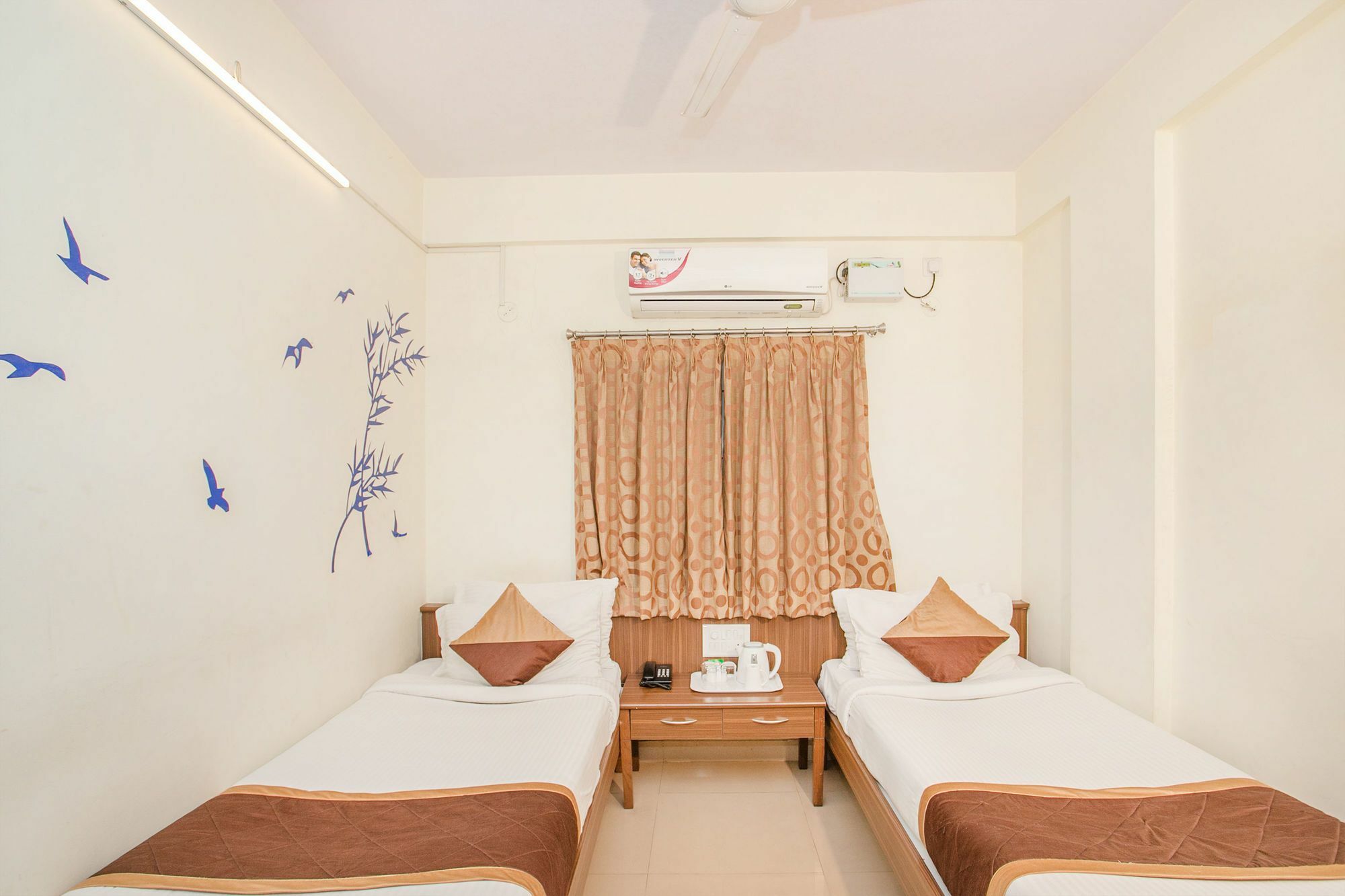 Oyo 7669 The Trinitywood Hotel Μπανγκαλόρ Εξωτερικό φωτογραφία